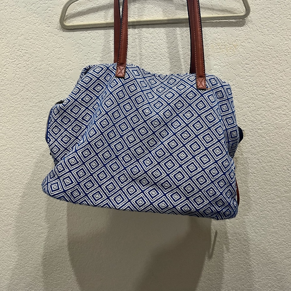 Blue and white weekender bag